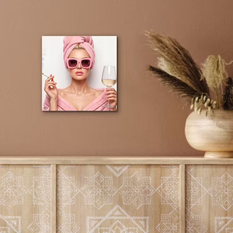 Aluminium schilderij - Vrouw - Roze - Wijn - Zonnebril — 6